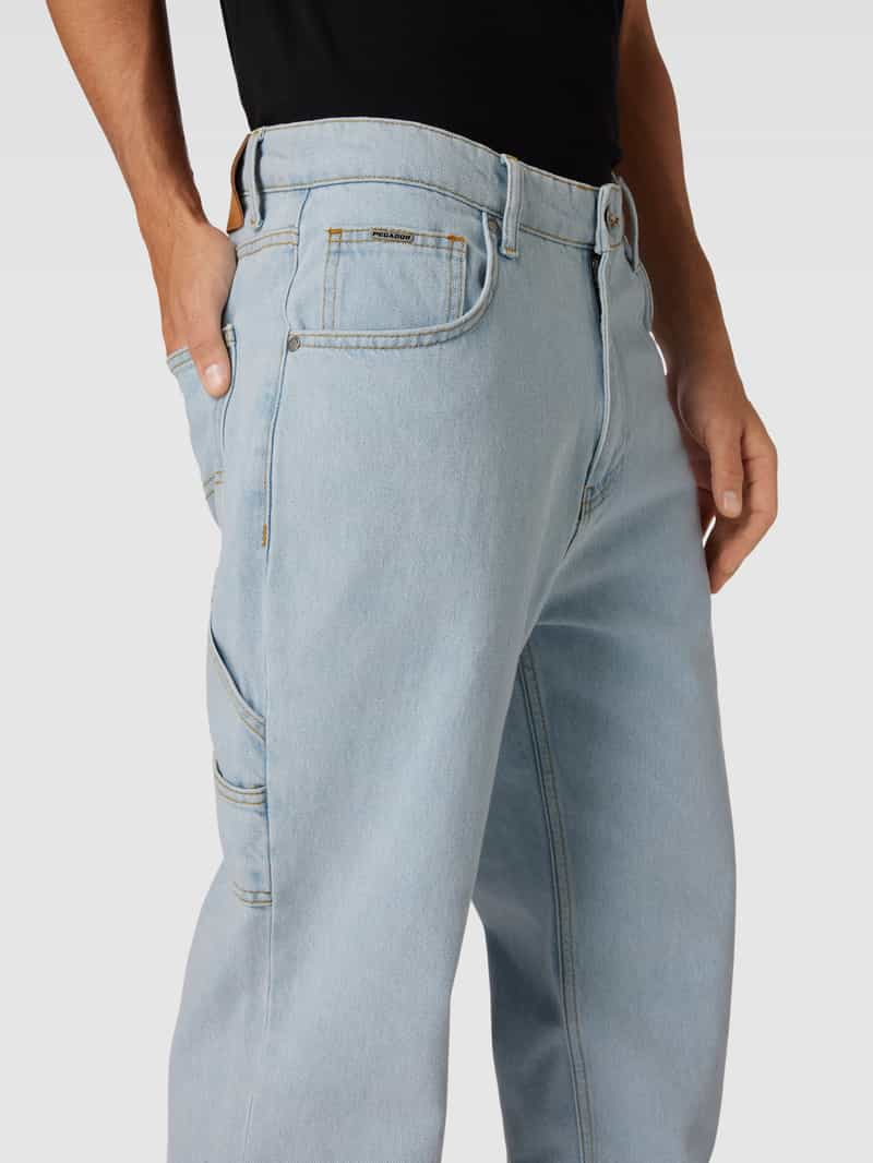 Pegador Jeans met labeldetail