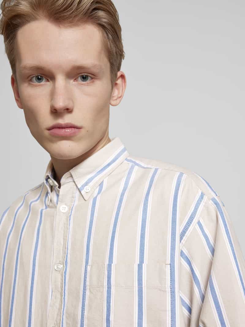 Hugo Blue Regular fit vrijetijdsoverhemd met button-downkraag model 'Ebill'
