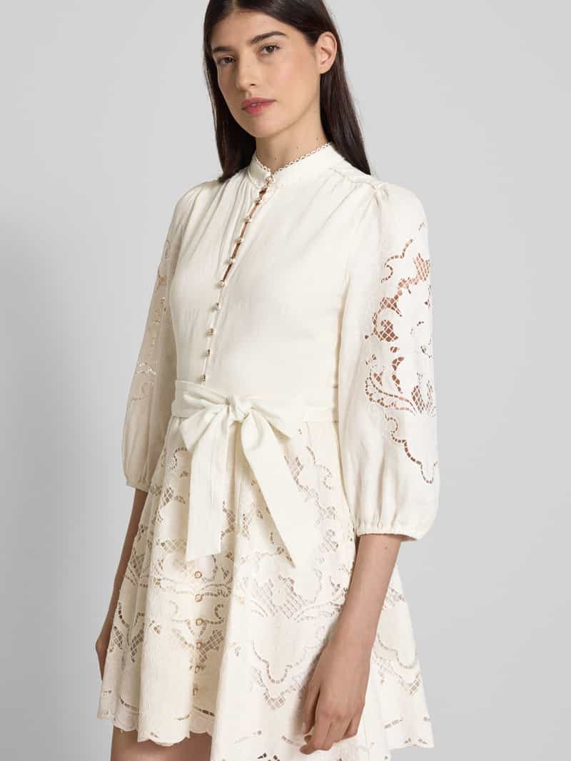 Forever New Linnen cocktailjurk met kant