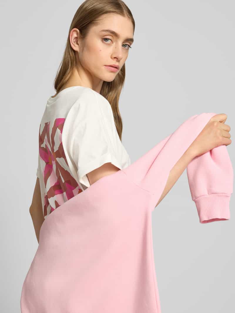 Colourful Rebel T-shirt met labelprint model 'Flower Square'