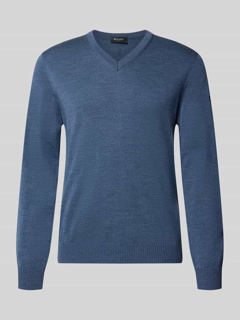 Regular fit gebreide pullover van zuivere scheerwol met v-hals