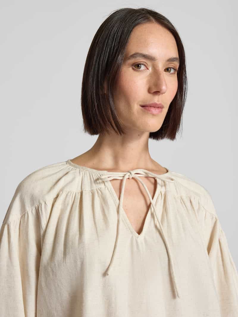 Vila Regular fit blouse met V-hals model 'PRISILLA'