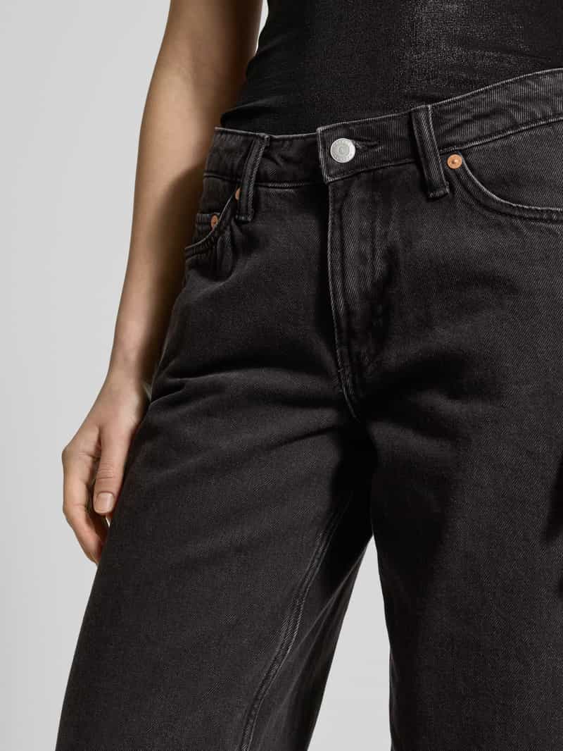 Weekday Low waist jeans met 5-pocketmodel