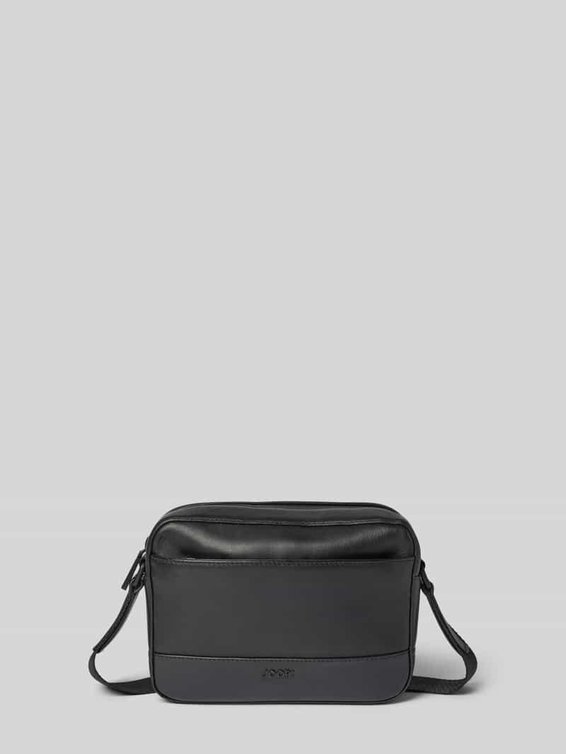 JOOP! Collection Schoudertas met logodetail model 'Manciano pino'