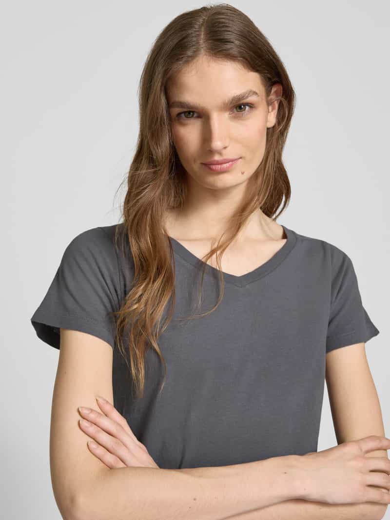 American vintage T-shirt met V-hals model 'GAMIPY'