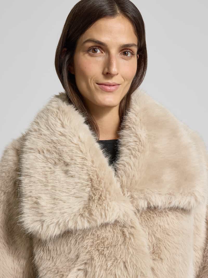 Soyaconcept Jack van imitatiebont met brede platte kraag model 'NAIDA'