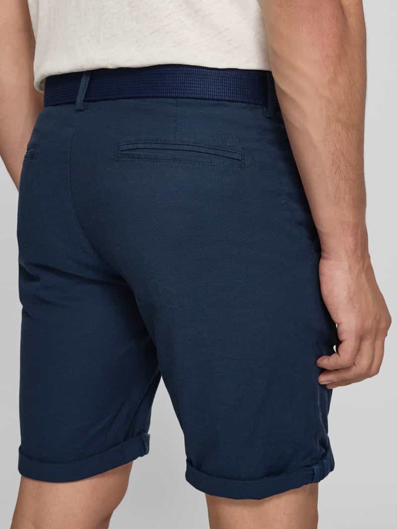 MCNEAL Korte slim fit chino met achterzakken