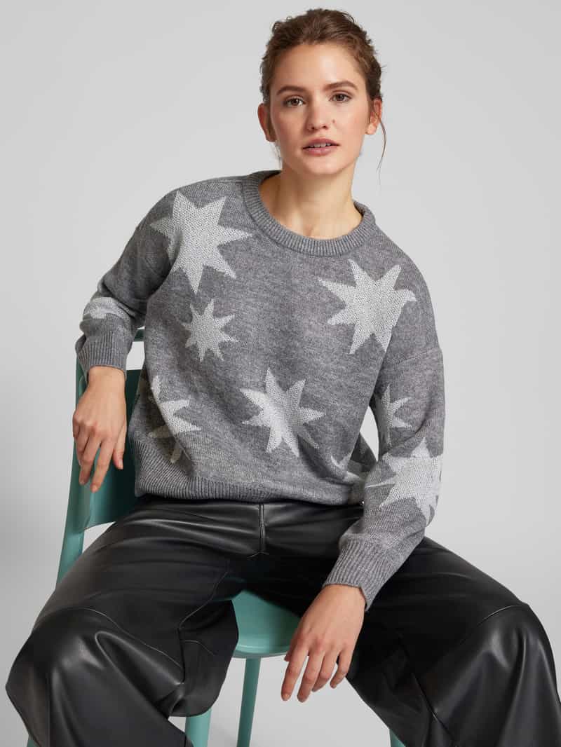 Only Comfort fit gebreide pullover met motief met effectgaren model 'ROSIE'
