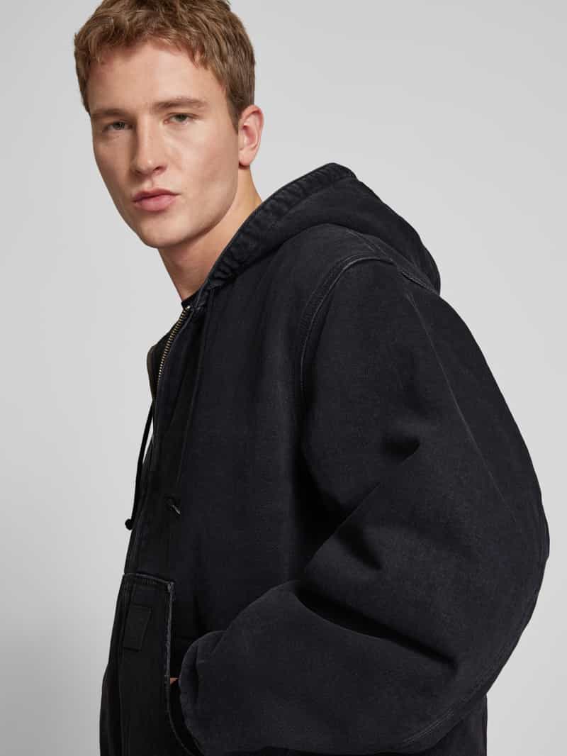 Carhartt Work In Progress Jack met labelpatch model 'ACTIVE RIVET'