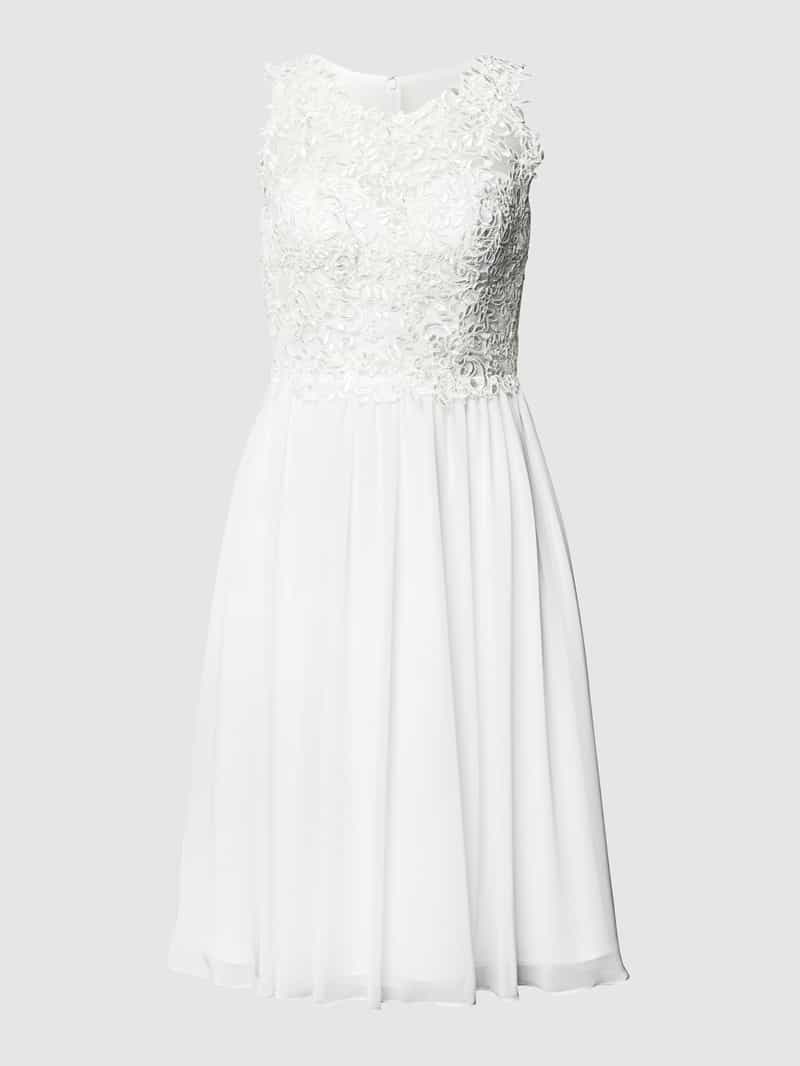 Mascara Bruidsjurk met gebloemd kant