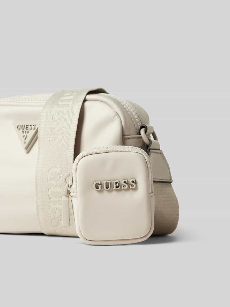 Guess Schoudertas met labeldetails model 'LATONA'