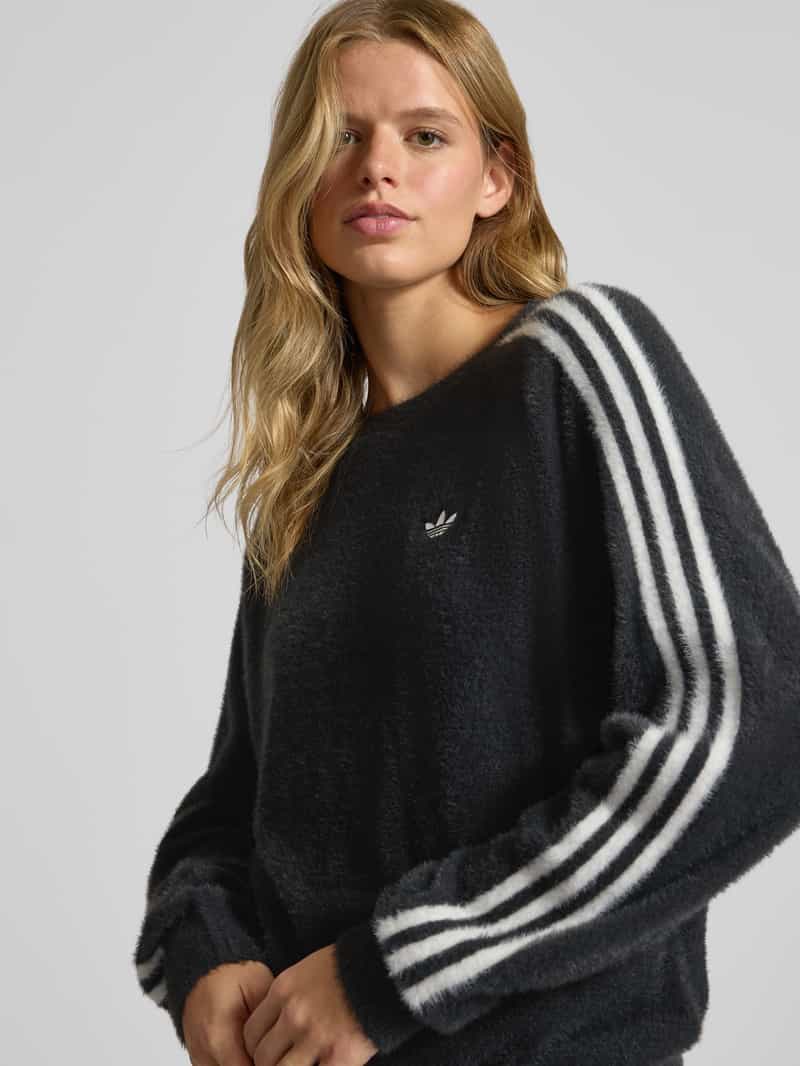adidas Originals Regular fit sweatshirt met logostitching model 'Holiday'