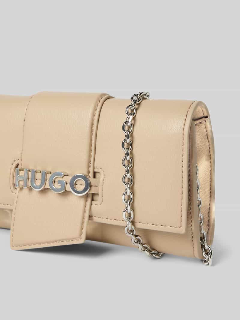 HUGO Clutch met labelapplicatie van metaal model 'MEL 2.0'