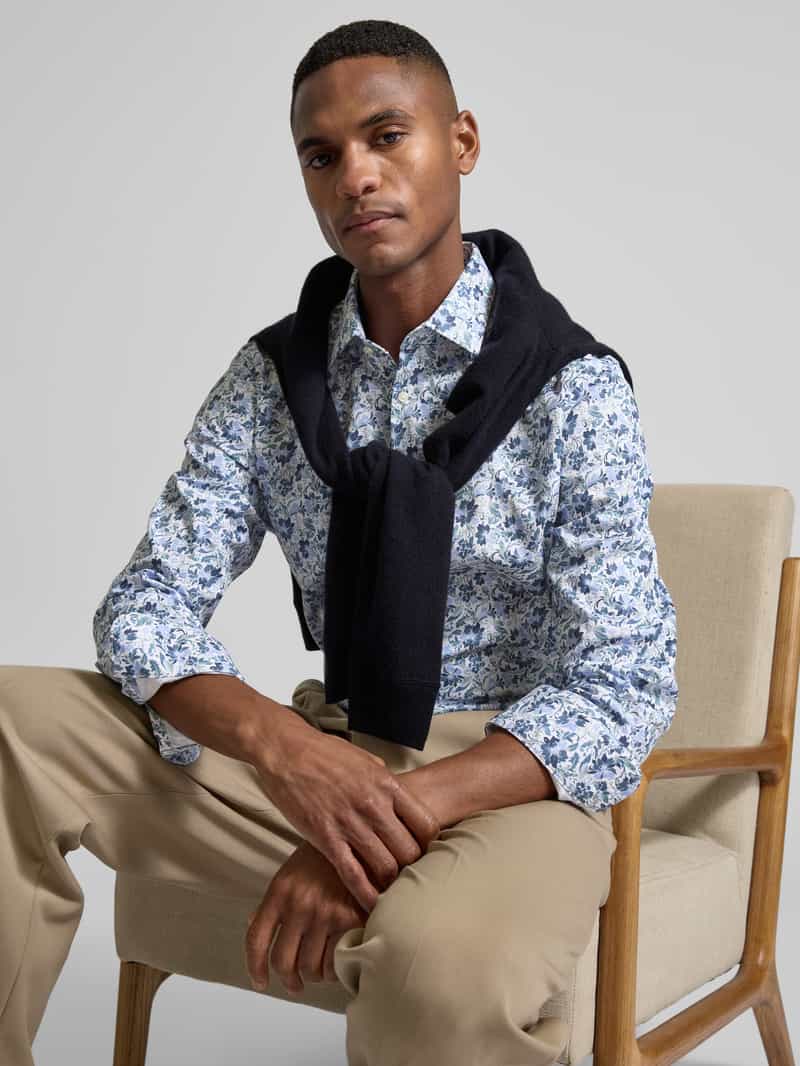 Jake*s Slim fit zakelijk overhemd met kentkraag