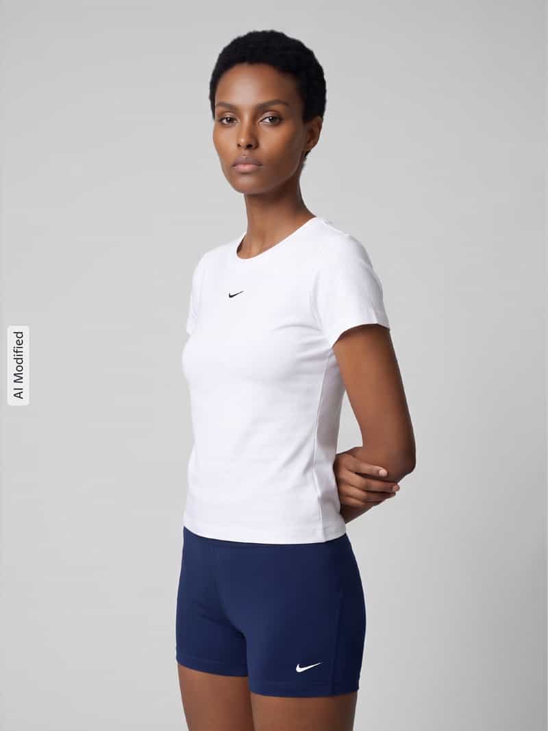 Nike T-shirt met klein logodetail