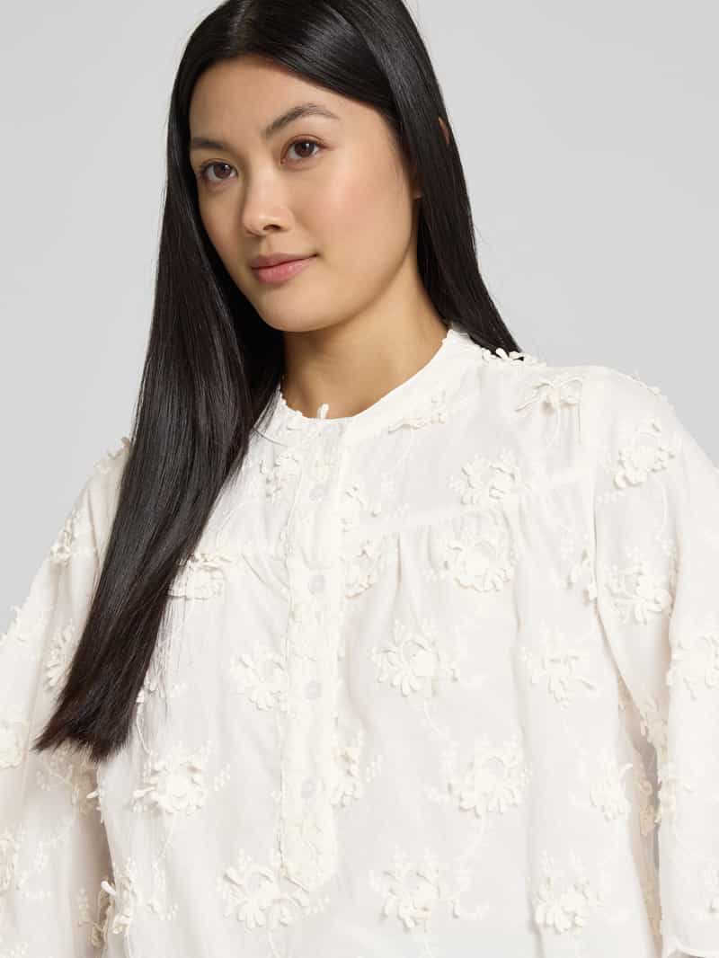 LOLLYS LAUNDRY Blouse met gehaakt kant en golvende zoom model 'Louise'