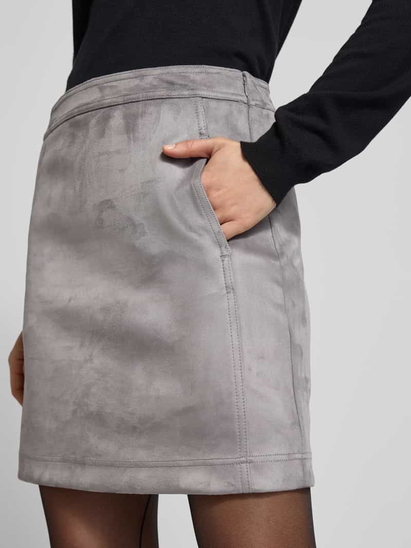 Opus Minirok in leerlook model 'Relvina cozy'