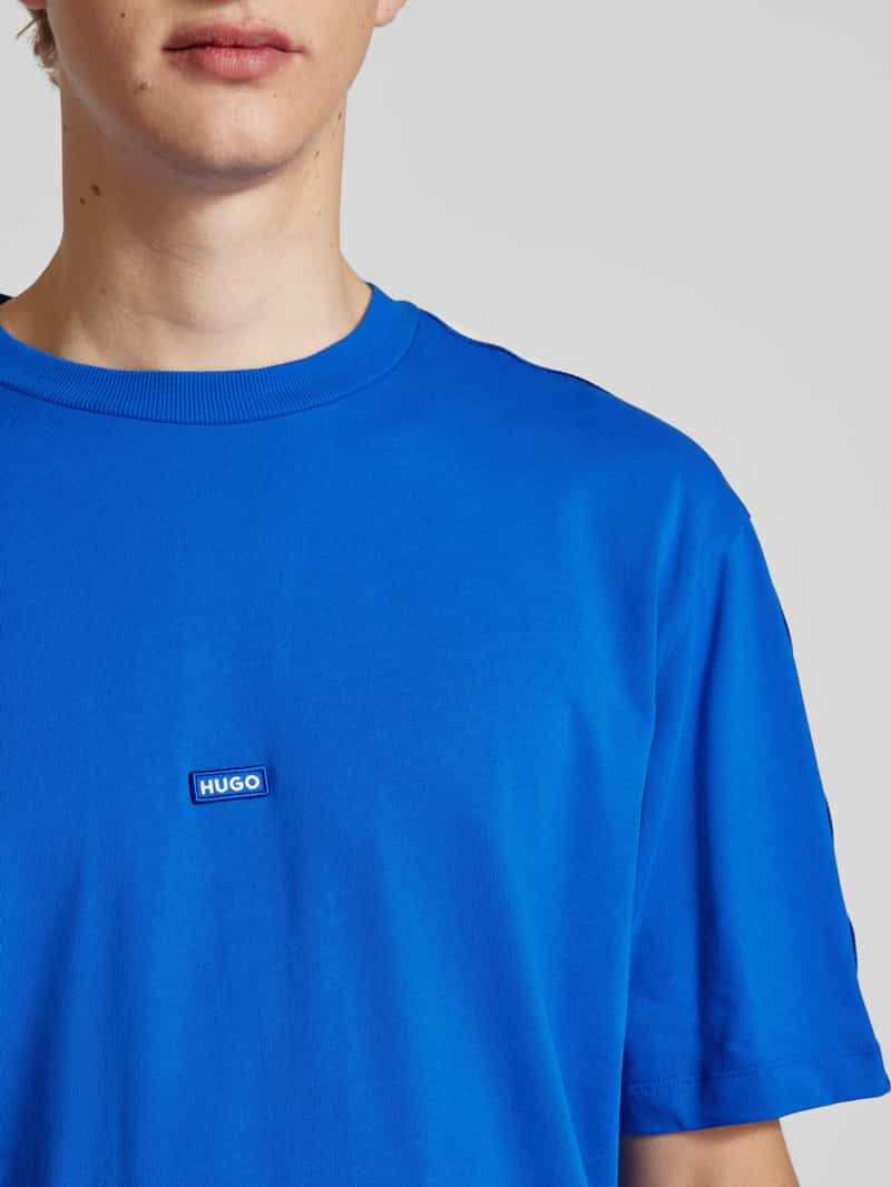 Hugo Blue T-shirt met labelpatch model 'Neloy'