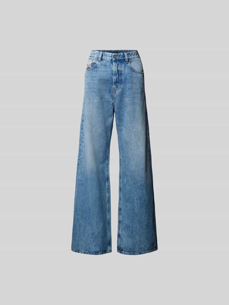 relaxed fit jeans met contrasterende stiksels