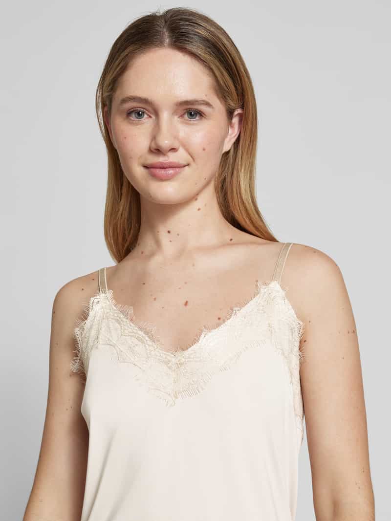 FREE QUENT Top met kant model 'BICCO'