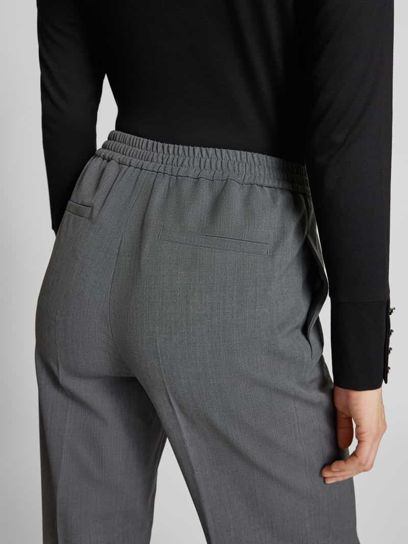 Weekend Max Mara Stoffen broek met persplooien model 'PETRA'