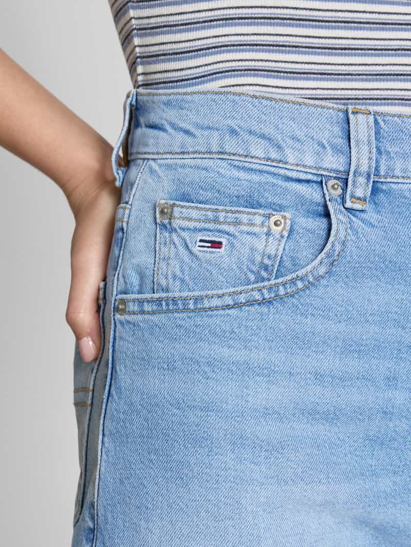 Tommy Jeans Regular fit korte jeans van katoenmix