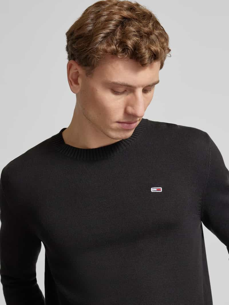 Tommy Jeans Slim fit gebreide pullover met logostitching