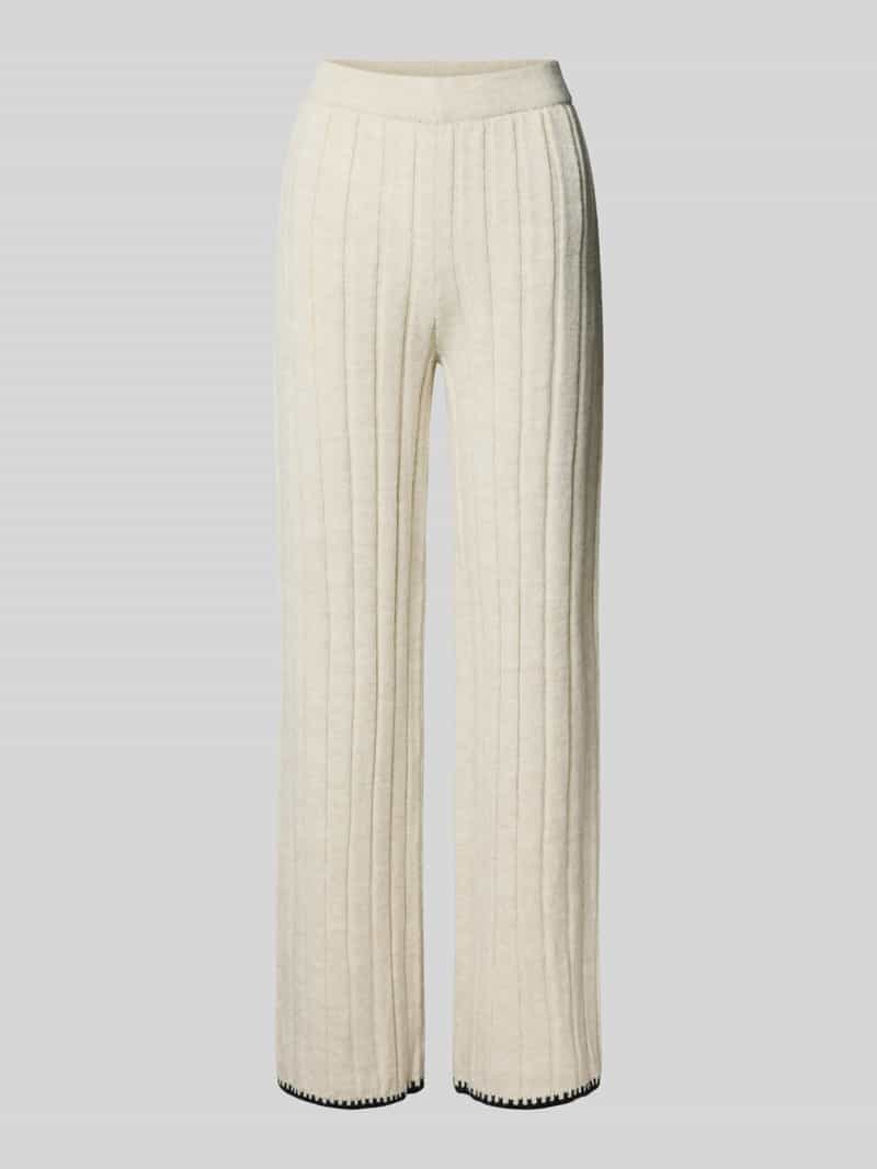 Only Regular fit bell bottom in riblook model 'CHICK'