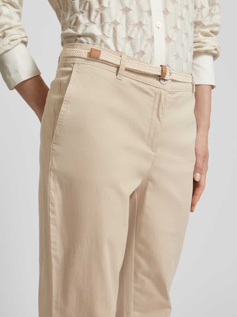 Christian Berg Woman Chino in effen design met riem