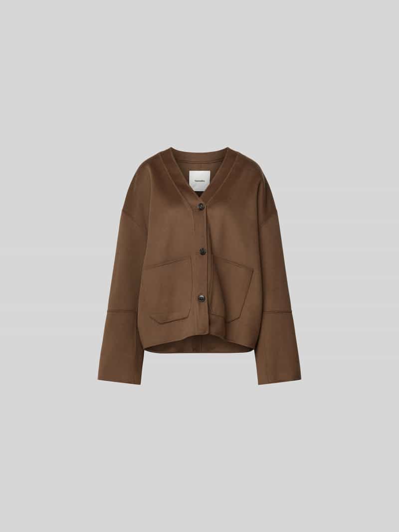 Gebreid jack met knoopsluiting