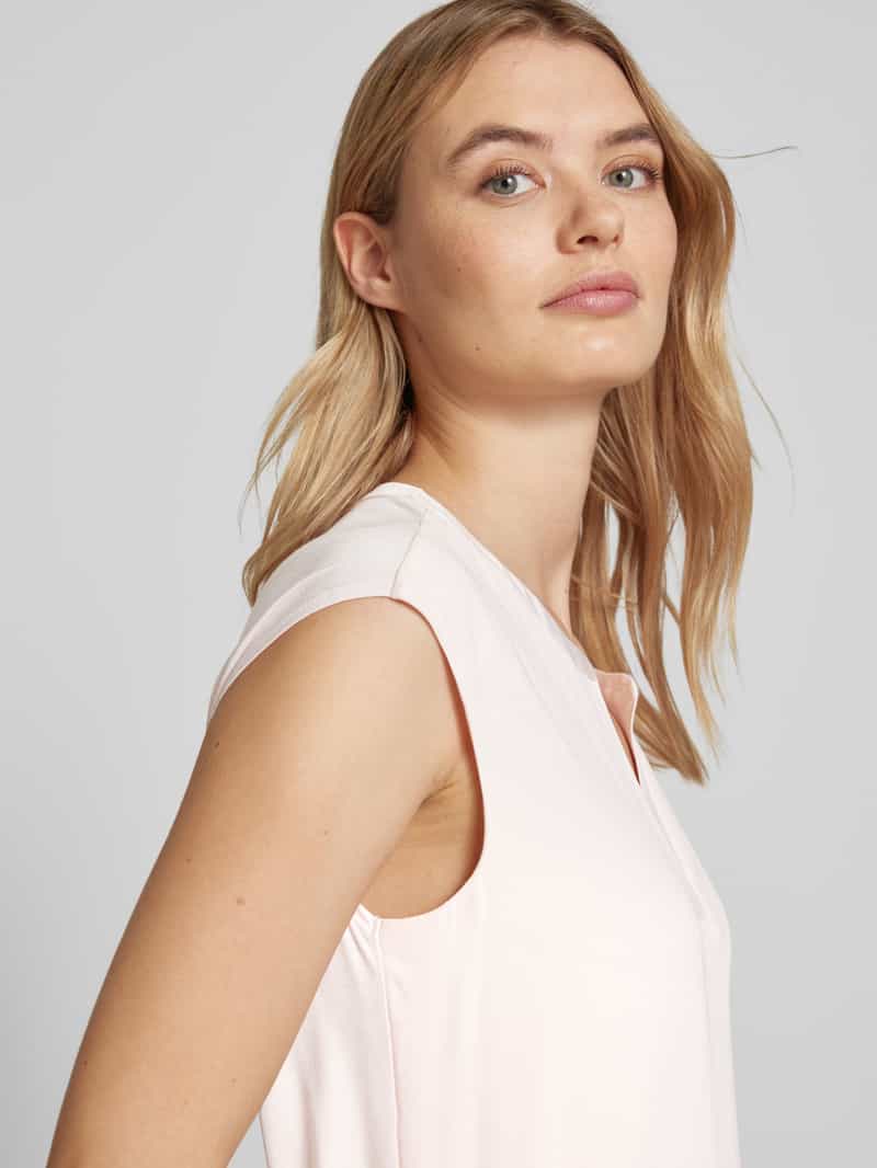 comma T-shirt van viscosemix met vleermuismouwen