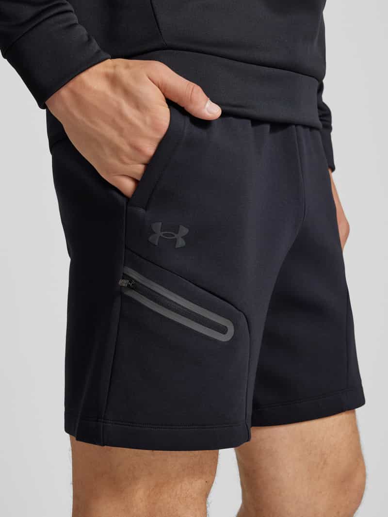 Under Armour Regular fit korte broek met ritszak model 'Unstoppable'