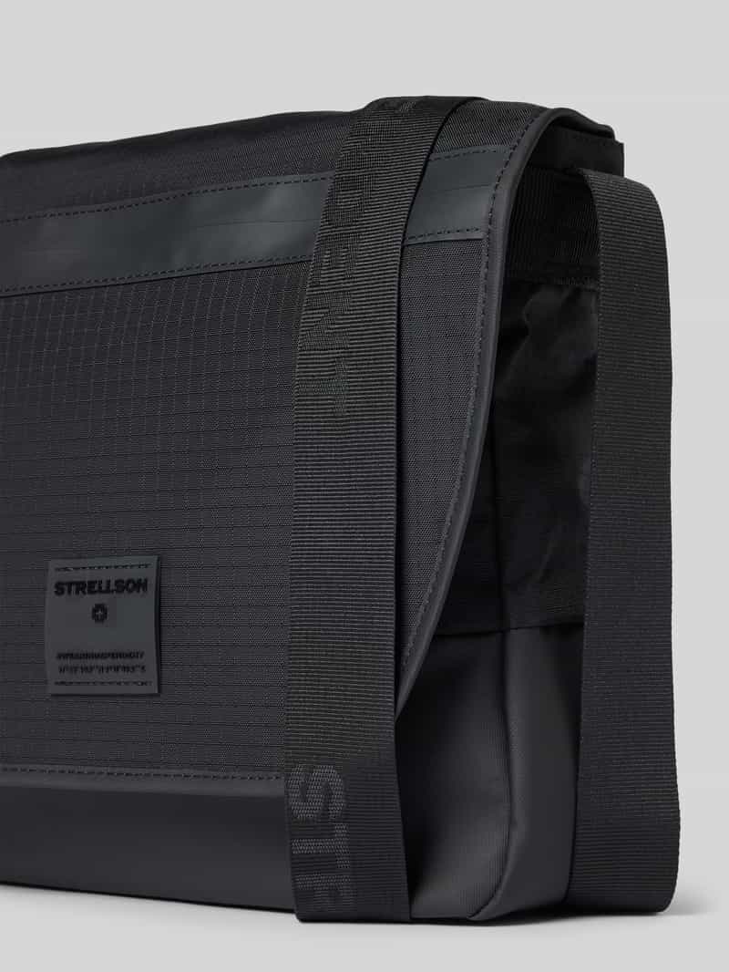 Strellson Schoudertas met labelpatch model 'NORTHWOOD RS DORIAN'