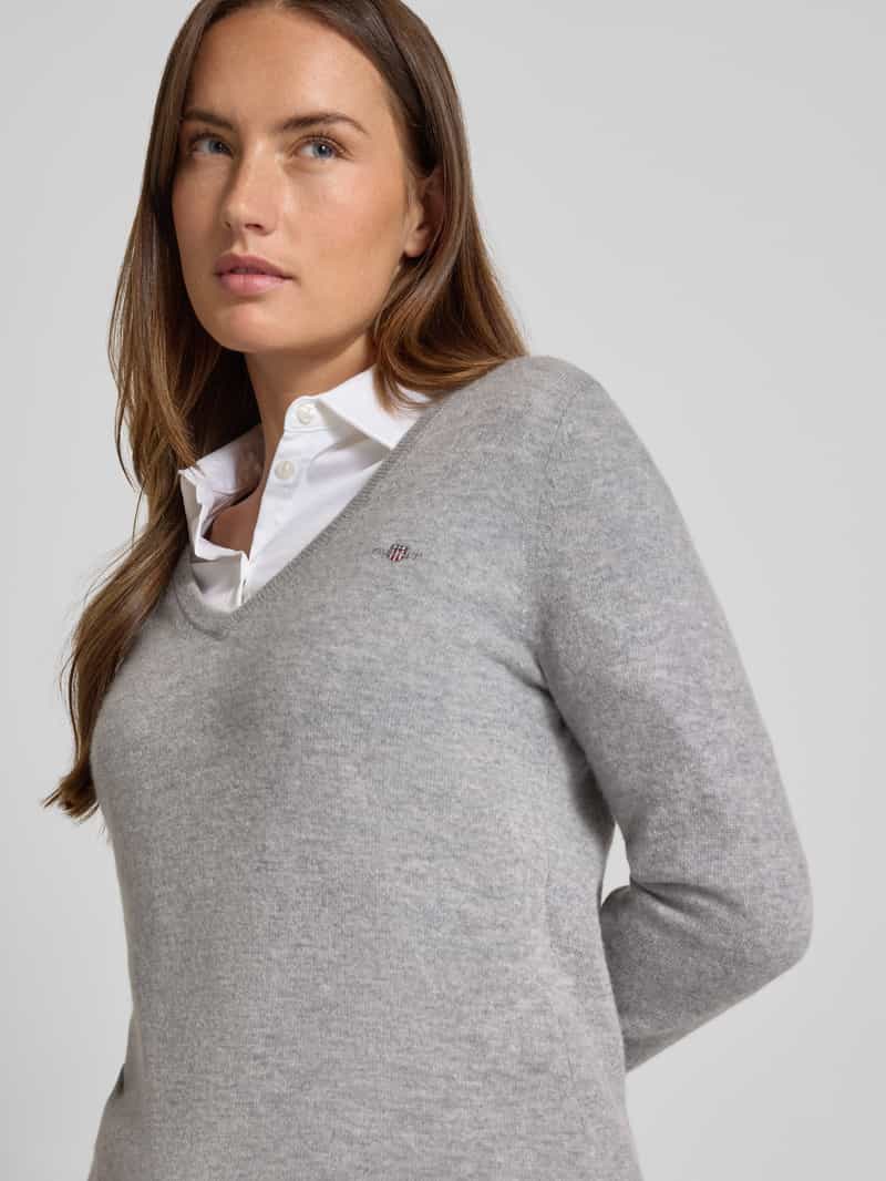 Gant Gebreide pullover van lamswolmix met V-hals