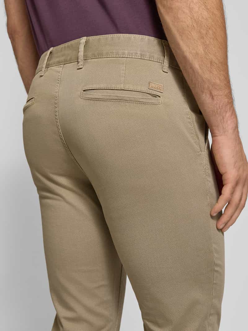 Boss Orange Slim fit chino met ceintuurlussen.