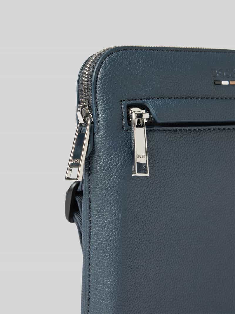 Boss Schoudertas met label in reliëf model 'Ray'