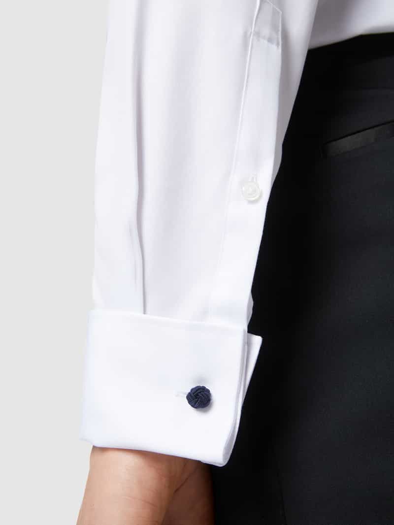 Jake*s Slim fit smokingoverhemd van twill