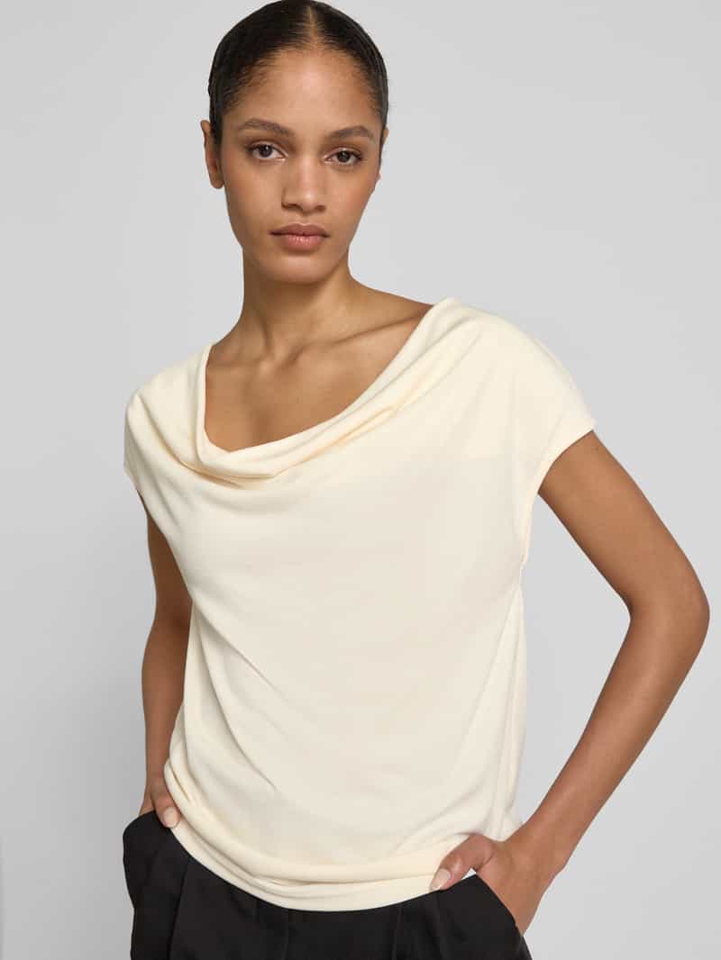 Zero T-shirt met cascadehals