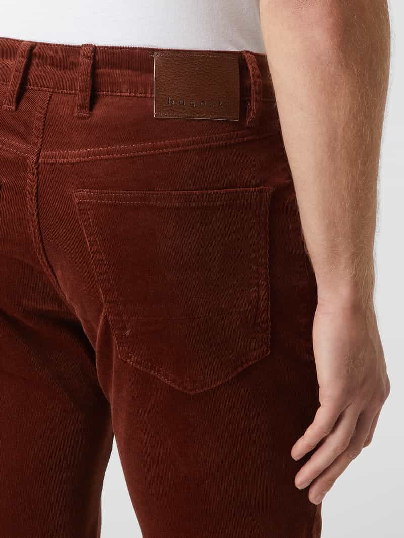 Bugatti Modern fit broek van corduroy