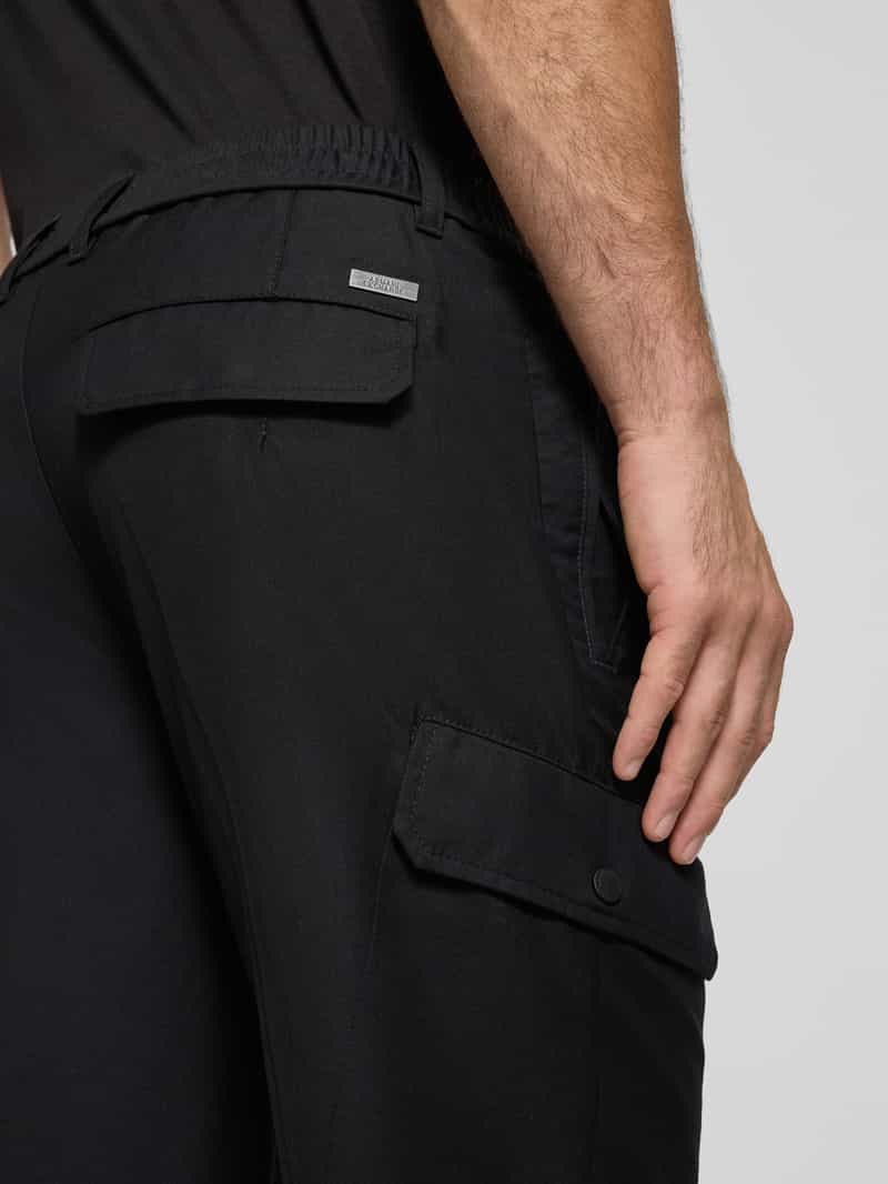 Armani Exchange Tapered fit cargobroek met elastische band model 'PANTALONI'