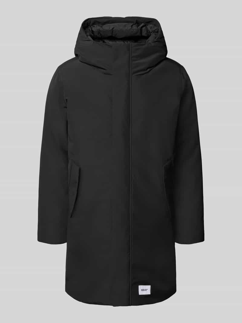 Khujo Jack met labelpatch en capuchon