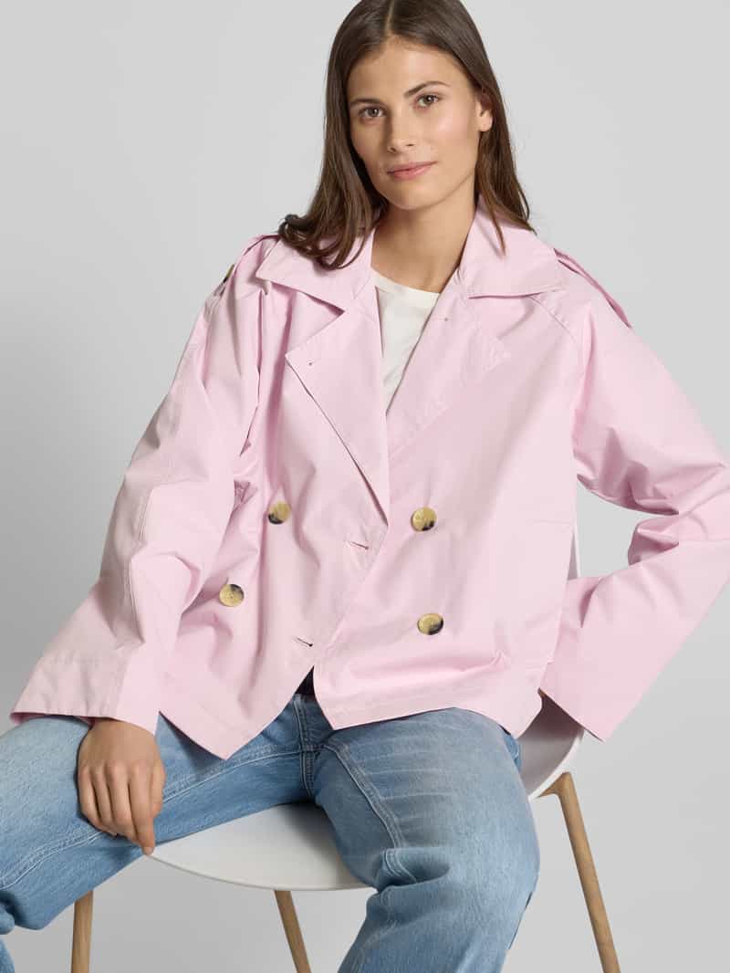 b.Young Trenchcoat met reverskraag model 'Calea'