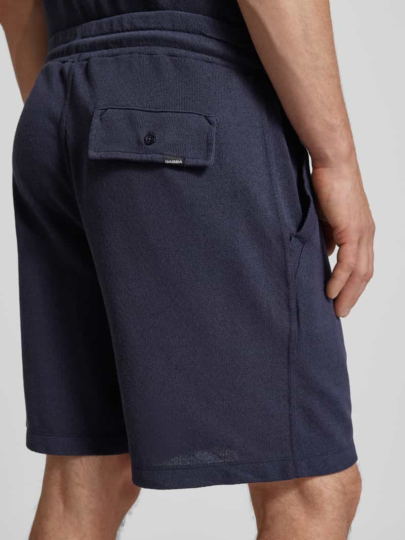 GABBA Korte regular fit broek met streepmotief model 'Fede Win'