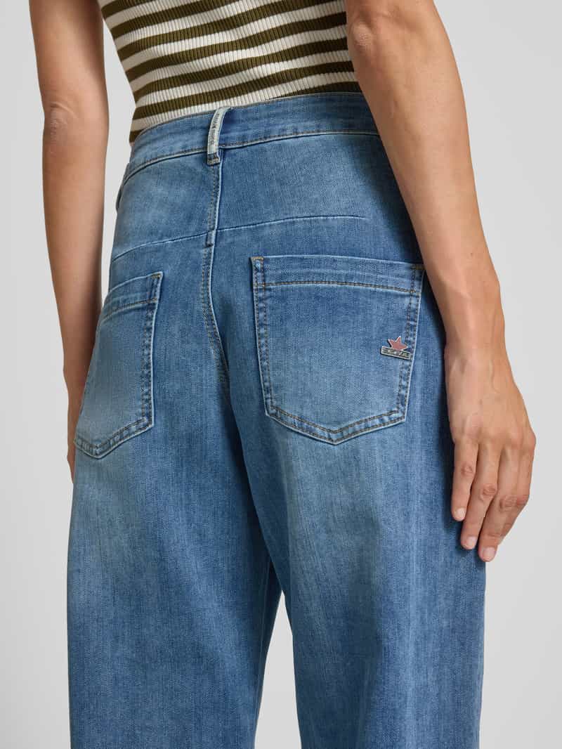 Buena Vista Tapered fit jeans in 5-pocketmodel model 'BARREL'