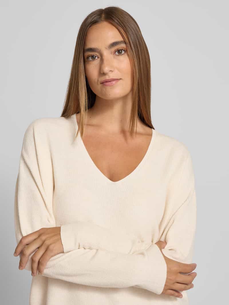 Oui Gebreide pullover met afgeronde V-hals model 'FREYJA'