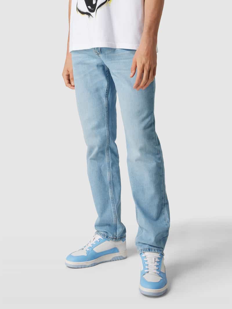 Straight fit jeans met labelpatch REVIEW