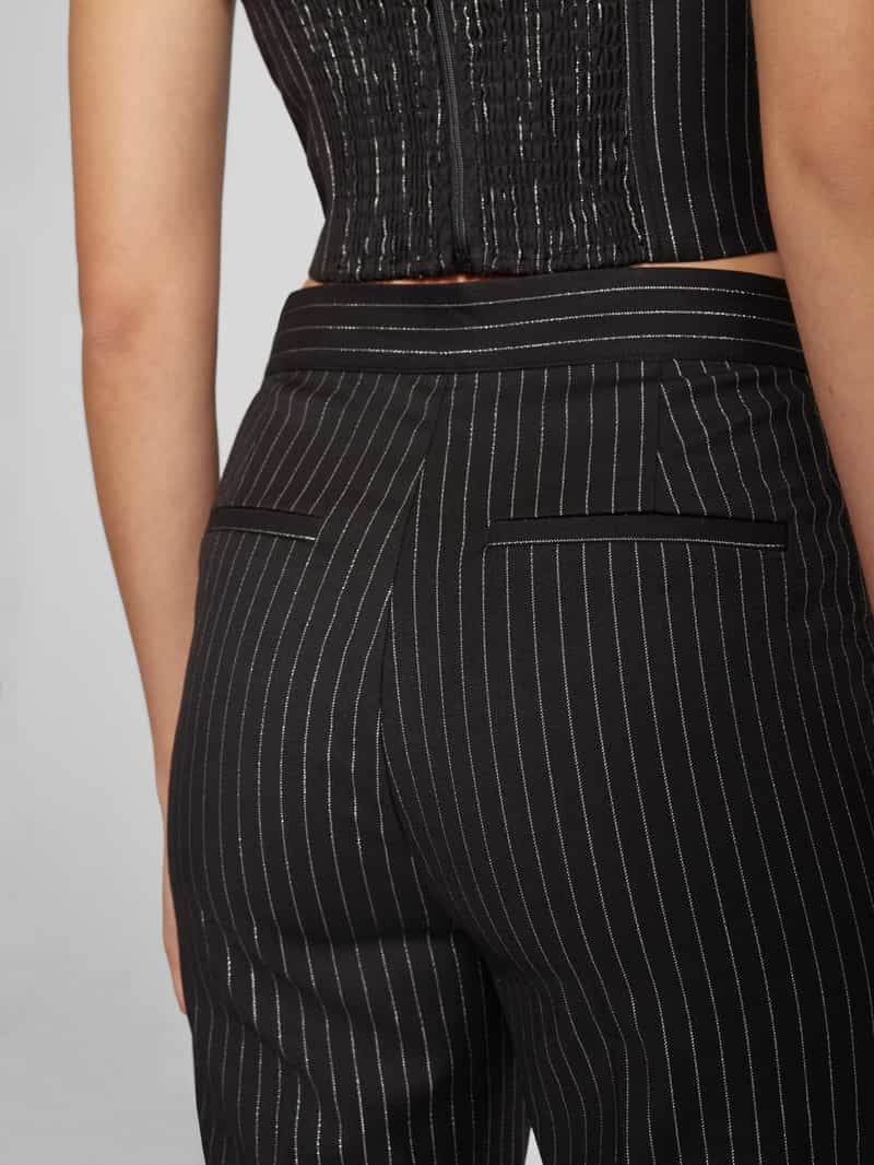 Gestuz Flared stoffen broek met bandplooien model 'Caylina'
