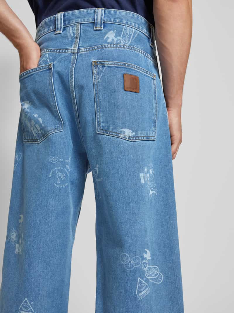 Carhartt Work In Progress Tapered fit jeans in 5-pocketmodel model 'STAMP'