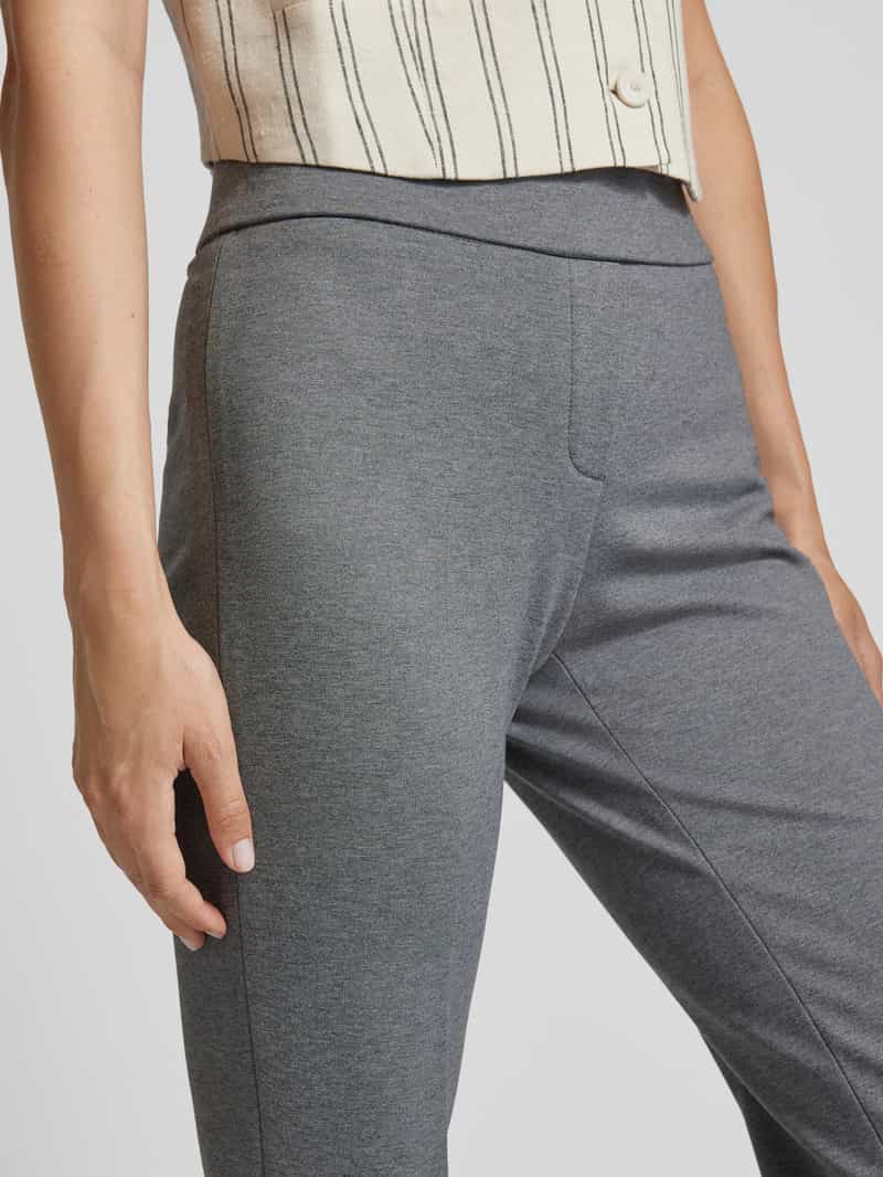 SEDUCTIVE Flared stoffen broek met persplooien model 'NANOU'