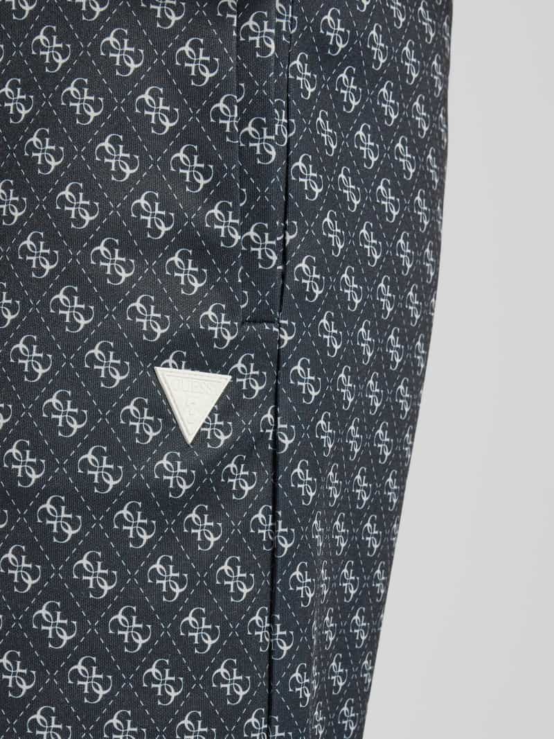 Guess Activewear Sweatshorts met all-over logoprint model 'KORBIN'